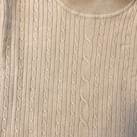 * 2 for 30 * Women’s Top - Picture 2 of 4